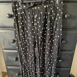 Polka dot flowy pants